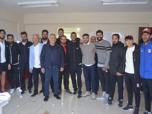 İsmail Köybaşı Memleketinde