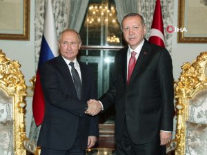 Törenden Sonra Baş Başa Görüşme