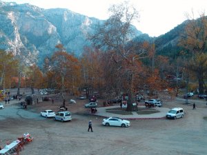 Doğaseverler Ve Fotoğraf Tutkunlarının Gözdesi