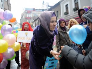 Trabzon’daki Çocuklara Dünya Çocuk Günü’nde Sürpriz