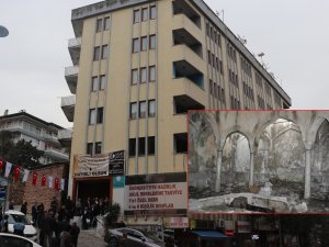 Binanın Altındaki Tarihi Hamam Gün Yüzüne Çıkarıldı