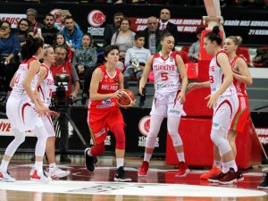 Milliler İlk Mağlubiyetini Aldı