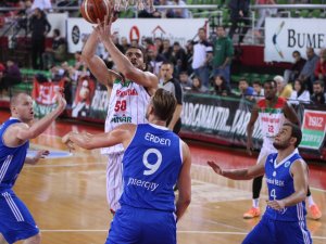 Eurocup’taki Türk Derbisinde Kazanan İzmir Ekibi