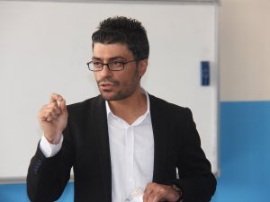30 Kişinin Öldüğü Faciadan Kurtuldu, Öğretmen Oldu