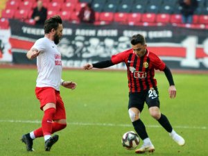 Eskişehir’de 4 Gollü Beraberlik