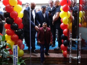 Köksal Baba Kafe Açtı