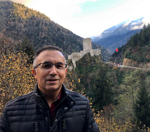 Vali Çeber, Türkiye’de En Görkemli Kale Seçilen Zil Kale’de