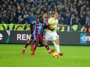 Trabzon’da İlk Yarı Gol Sesi Çıkmadı