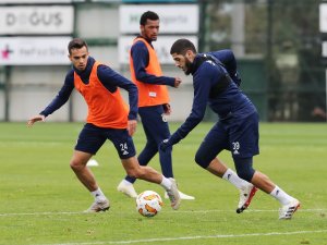 Fenerbahçe’de Avrupa Mesaisi Başladı