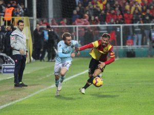 Başakşehir Zirvedeki Yerini Sağlamlaştırdı