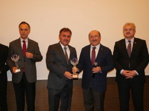 Gümrükçüoğlu: “Her Görevin Nöbet Değişimi Vardır”