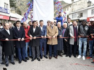 Trabzonsporlu Futbolcuların Cam Seyir Terasındaki Zor Anları