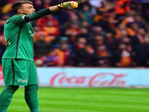 Muslera İle Selçuk Beşiktaş Maçı Kaçırmadı