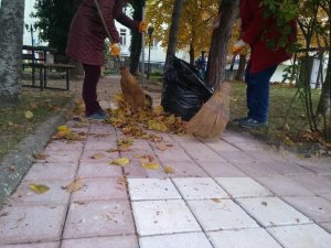 Bu İlçenin Temizliği Kadınlardan Soruluyor