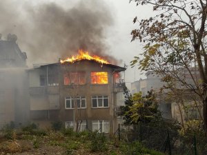 Trabzon’da Yangın Korkuttu