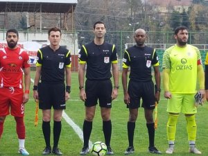 Fıfa Adayı Hakem Bal Maçı Yönetti