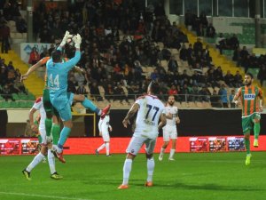 Alanyaspor Gol Yağdırdı