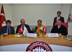 İnegöllü Mobilyacılar Hindistan'a Açılıyor