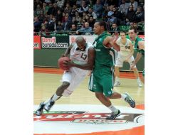 Banvit Evinde Kazanmak İtiyor