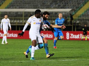 Kayserispor İzmir’den Avantajlı Döndü
