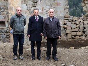 Vali Taşbilek İlk Köy Gezisini Yağmurdere Vadisine Gerçekleştirdi