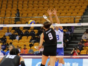 Eczacıbaşı Vitra Final Şansını Kaybetti