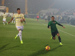 İlk Yarı Akhisar’ın