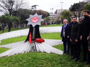 Beşiktaş Şehitleri Anıldı