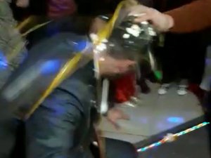 Damadın Başında Onlarca Yumurta Kırıldı