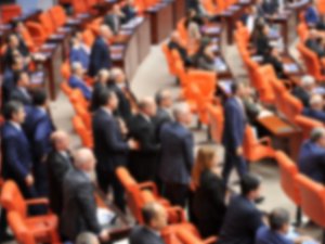 Tbmm’de ‘Sayın Öcalan’ Sözleri Kriz Çıkardı