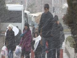 Zonguldak'ta Vatandaşlar Kara Hazırlıksız Yakalandı
