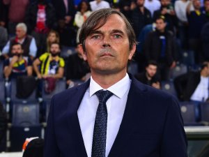 Cocu’nun Sözleşmesi Feshedildi