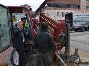 Başkan Sarıalioğlu Doğalgaz Çalışmalarını Yerinde İnceledi