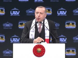 "Holokost Da, Gazze’ye Bomba Yağdırmak Da..."