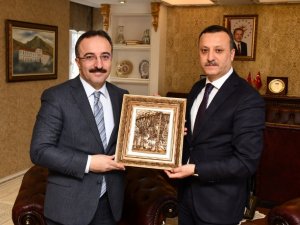 İçişleri Bakan Yardımcısı İsmail Çataklı Gümüşhane’de