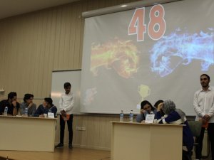 Üniversite Öğrencileri Yarıştı