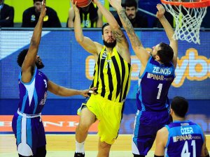 Fener Rahat Kazandı