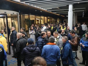 F.bahçe Taraftarı Hastaneye Akın Etti