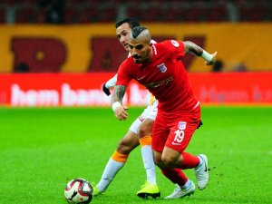 İlk 25 Dakikada Sessiz Bitti