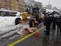 Rize'de Kar Temizleme Çalışmalarında Görülmez Kaza 1 Ölü