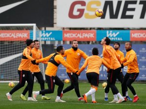 Rodrigues Ve Sinan Gümüş Takımla Çalışmalara Başladı