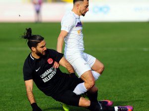 Ümraniyetspor Evinde Kazandı
