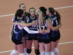 Arkasspor Zirveden Kopmak İstemiyor