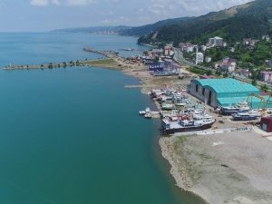 Ak Parti İl Başkanı Revi: “Çevre Ve Şehircilik Bakanı Kurum Sürmene’ye Yapılması Planlanan Deniz Üssü İçin Trabzon’a Gelecek”