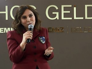 Dünya Yıldızlarını Giydiren Türk Modacıdan Avrupa’ya Önyargı Tepkisi