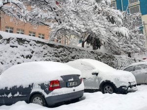 Gümüşhane’de Kar Kalınlığı 32 Santimetreye Ulaştı
