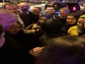 Cumhurbaşkanı Erdoğan’dan Öğrencilere Sürpriz