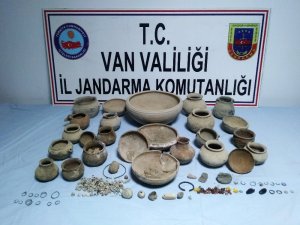 334 Parça Tarihi Eser Ele Geçirildi