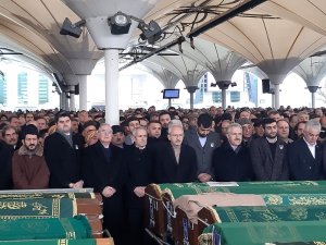 Kılıçdaroğlu Cenaze Törenine Katıldı