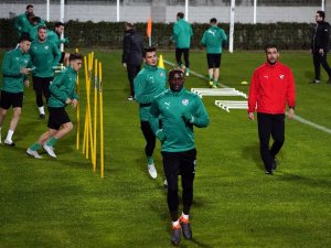 Bursaspor Antalya’da Hazırlıklarına Başladı